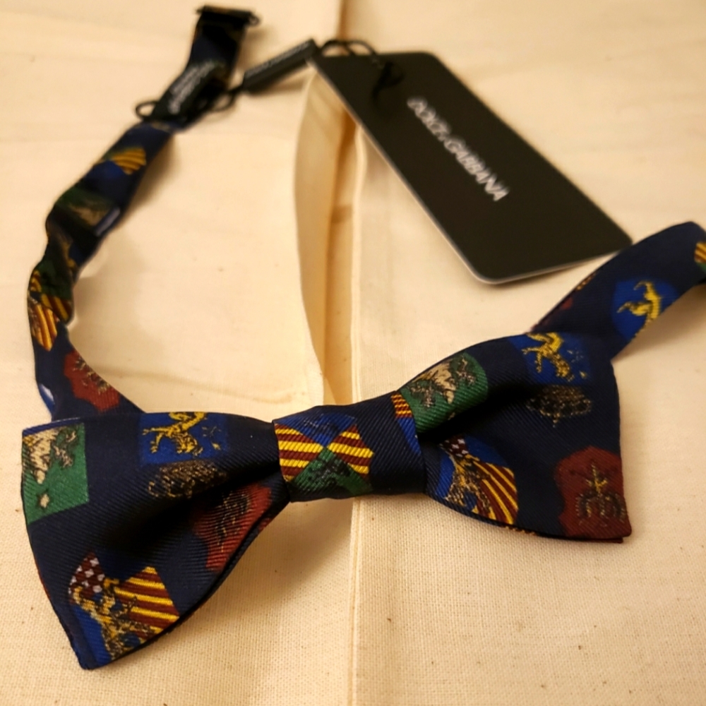 Dolce & Gabbana bow tie.